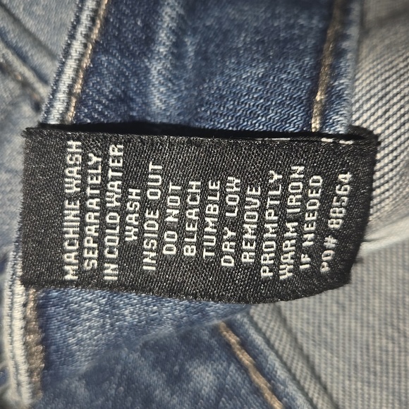 ✨️Celebrity Pink Distressed Ankle Skinny Jeans - Picture 4 of 7